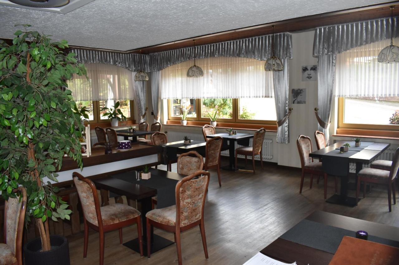Hotel-Restaurant Theis-Muehle Biersdorf am See Exterior photo